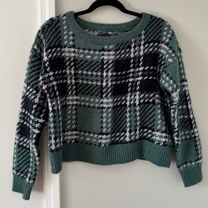 EUC Abercrombie & Fitch Cropped Sweater